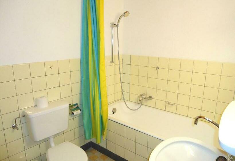 Номер Стандарт, De L'union