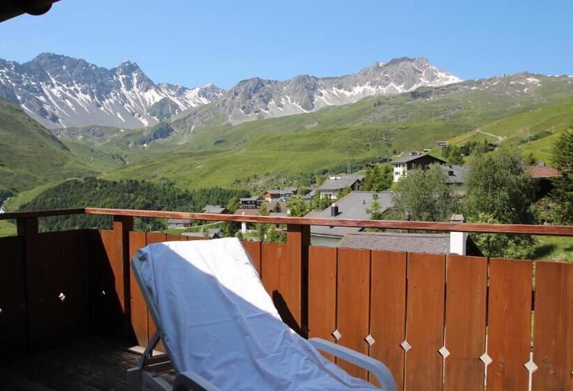 高级大房间, Gspan