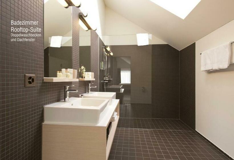 جناح ديلوكس, Juckers Boutique