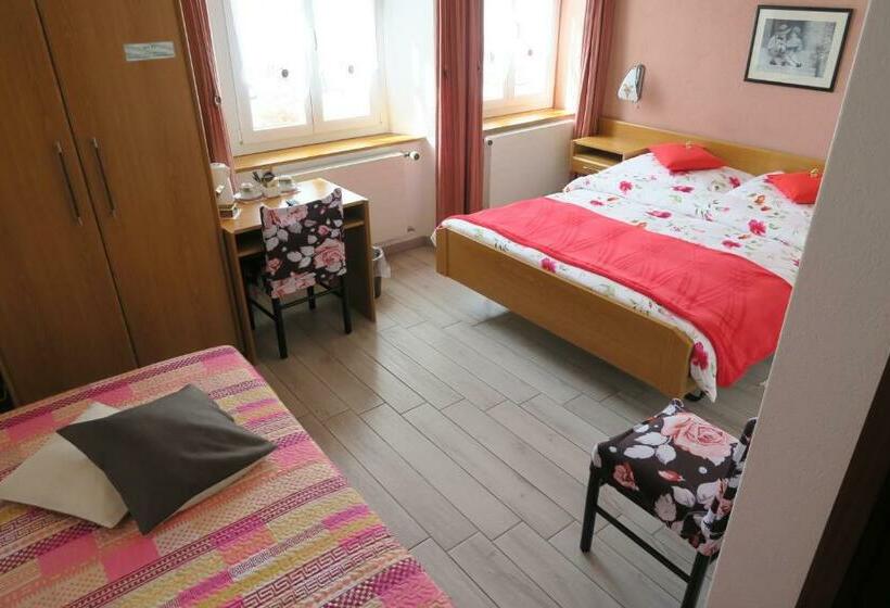 Номер Стандарт Трехместный, L Union B&b   Chambres D Hôtes