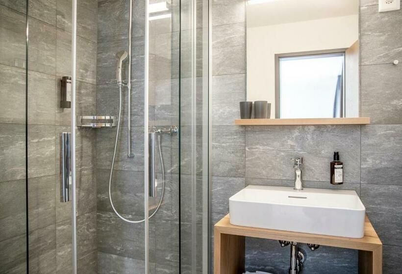 Номер Стандарт, Meiringen