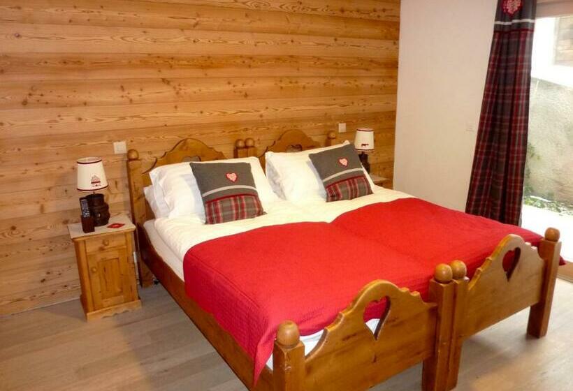 غرفة قياسية مزوَّدة بتراس, Mont.lac