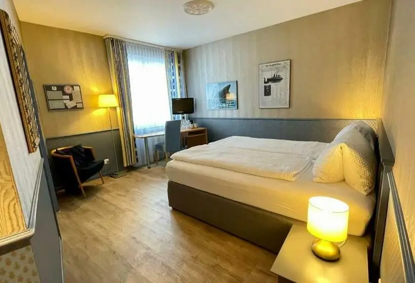 Standard-huone, Movieworld