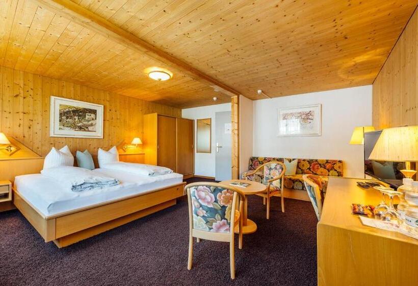 キングサイズベッドのスタンダードルーム, Restaurant Bellevue