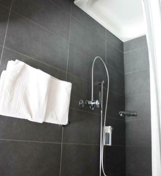 スタンダードルーム, Restaurant Koi Gartenteich