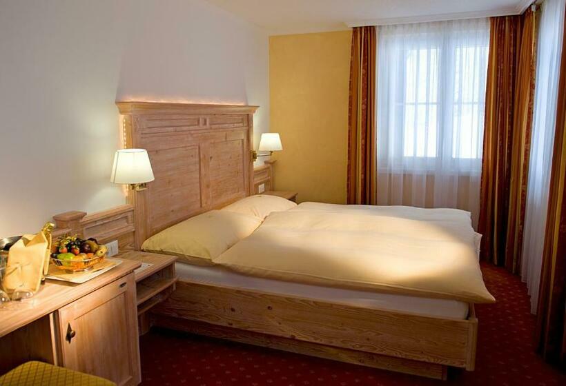 اتاق استاندارد با چشمانداز باغ, Restaurant Waldhaus