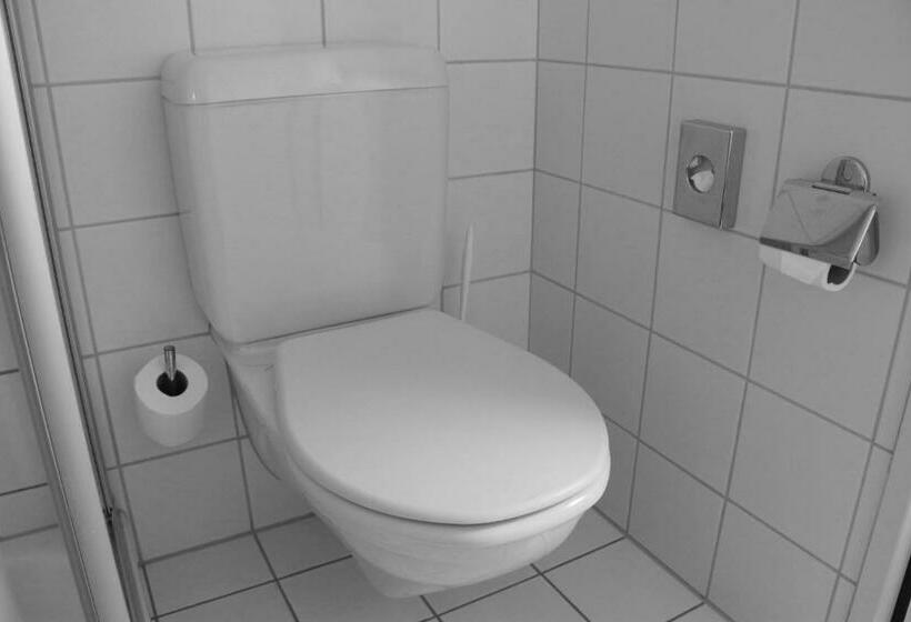 Quarto Estandar Individual, Richemont