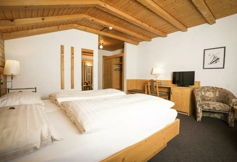 Standardzimmer, Sarazena