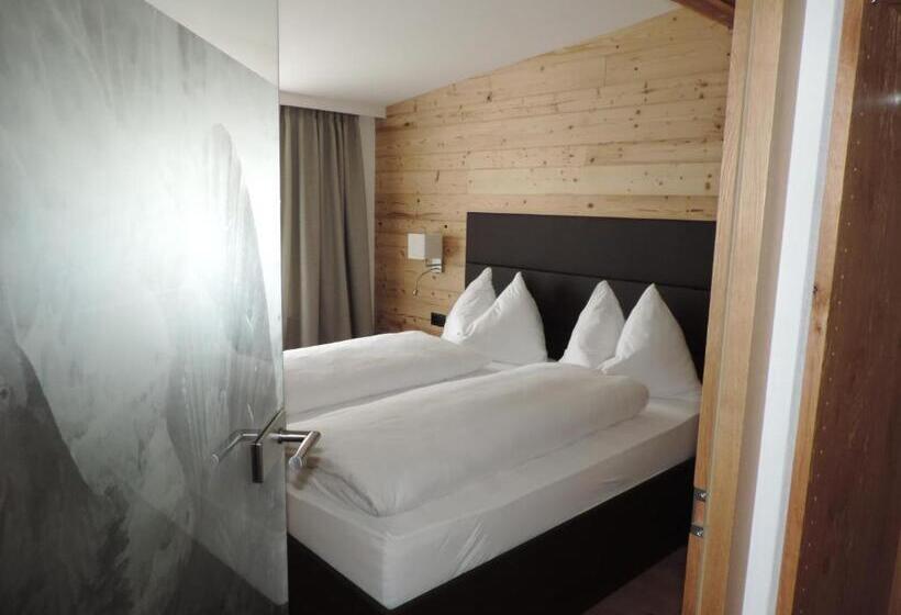 高级大房间, Spöl Restaurant