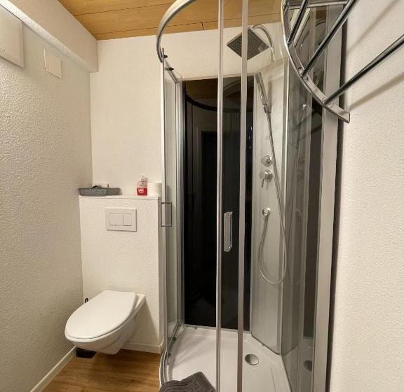 חדר סטנדרט לארבעה, Sternen