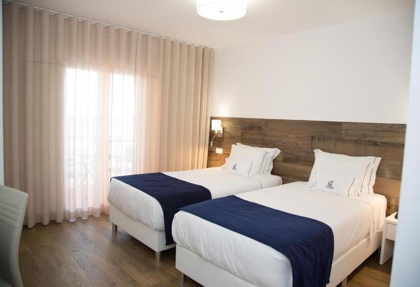 Номер Стандарт Вид на Море с Балконом, Veleiro