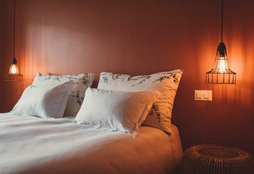 اتاق استاندارد برای معلولان, Villa Emden