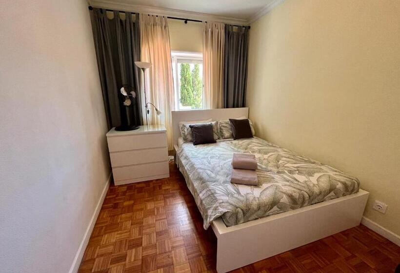 Номер Стандарт Совместная Ванная, Ljmonade Hostel