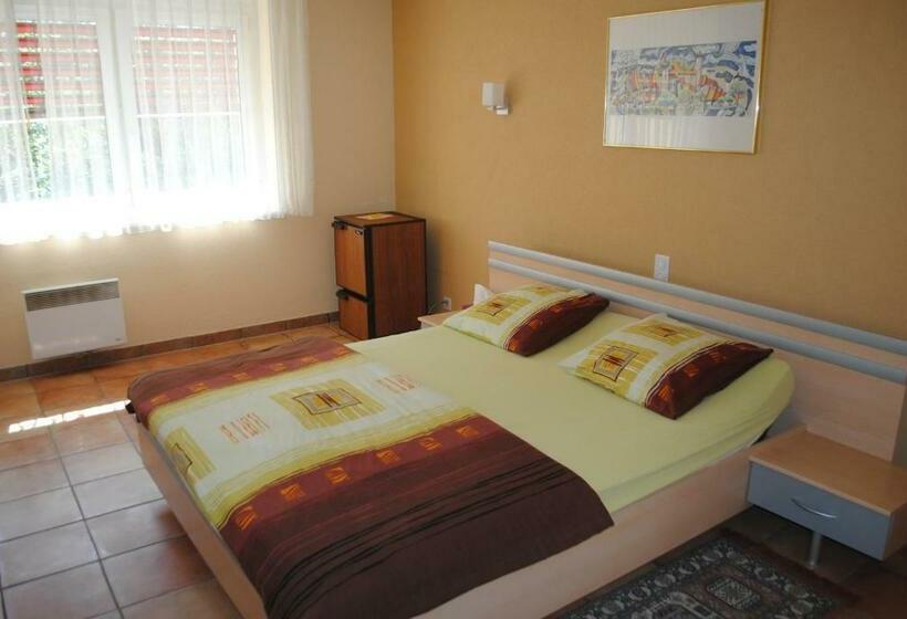 חדר סטנדרט, Motel   Hôtel La Poularde