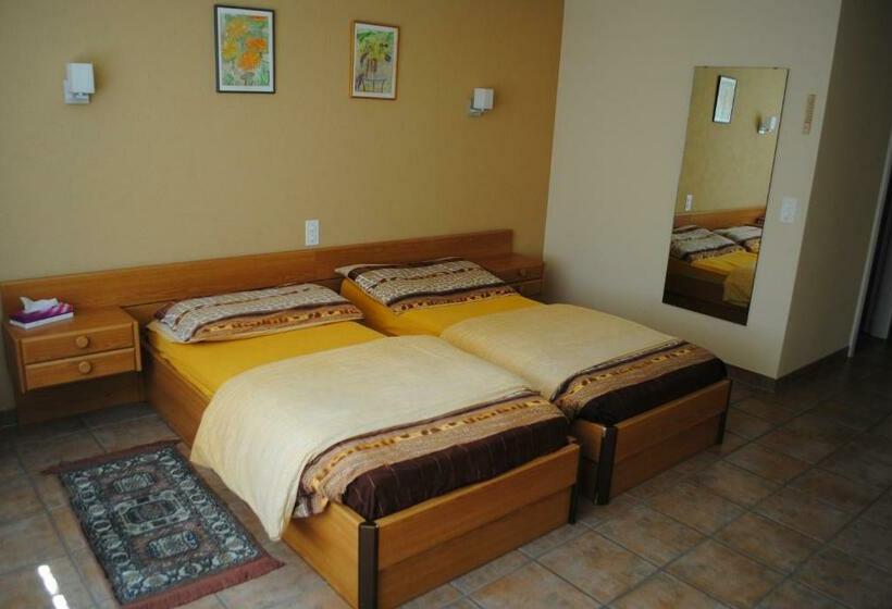 חדר סטנדרט, Motel   Hôtel La Poularde