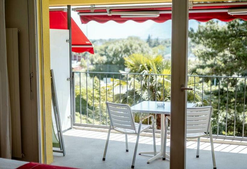 اتاق استاندارد با بالکن و چشم‌انداز باغ, Parkhotel Emmaus   Casa Del Sole