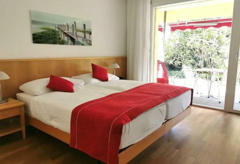 Standard-huone Parveke Puutarhanäkymä, Parkhotel Emmaus Casa Del Sole