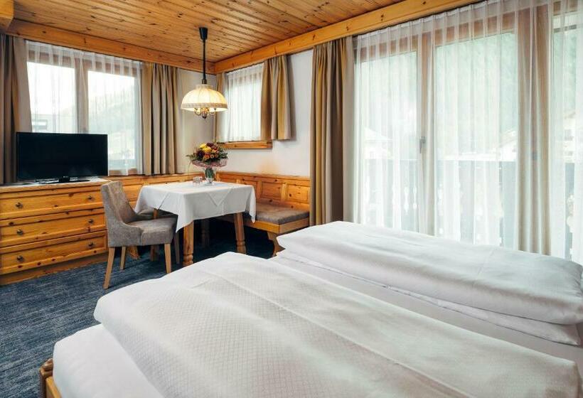 اتاق سوپریور با بالکن, Wellnesshotel Engadin