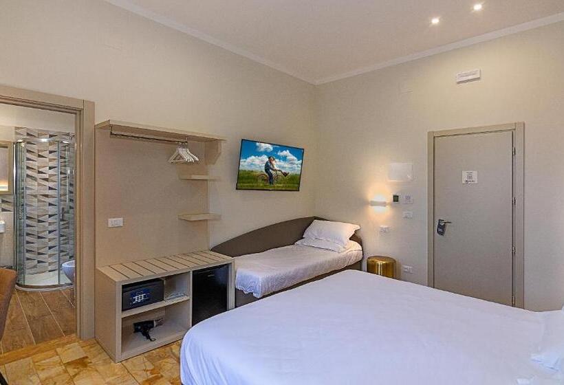 三人经典房间, Villa Gioietta