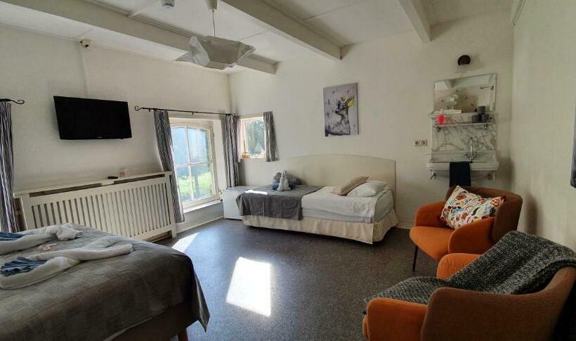 Трежместный Номер Economy, B&b Blauwestadhoeve