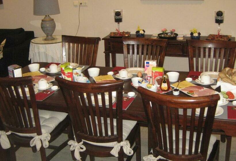 غرفة قياسية, B&b De Tobbedanser Harlingen