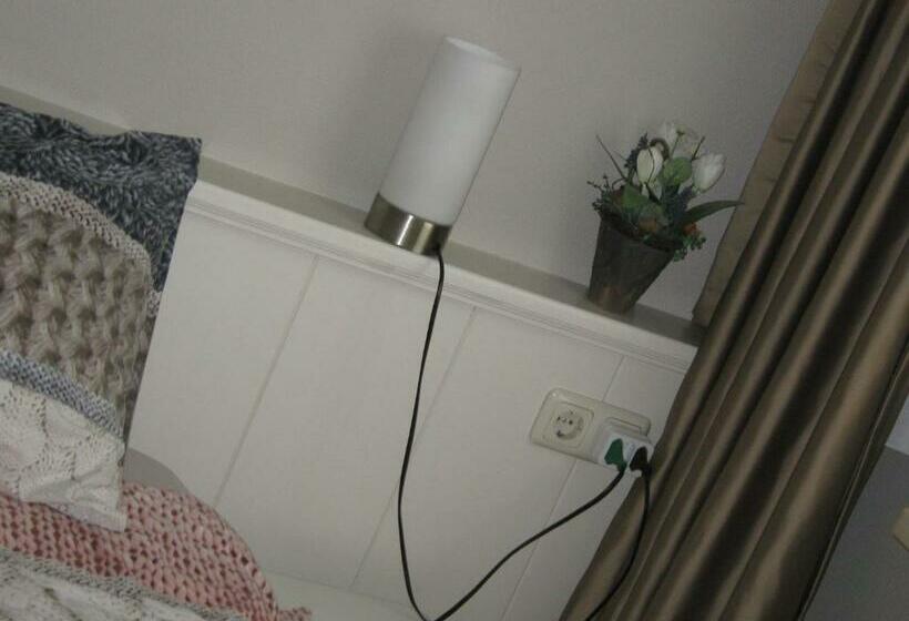غرفة قياسية, B&b De Tobbedanser Harlingen