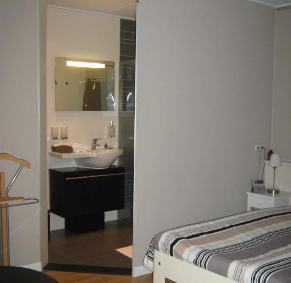 חדר סטנדרט, B&b De Tobbedanser Harlingen