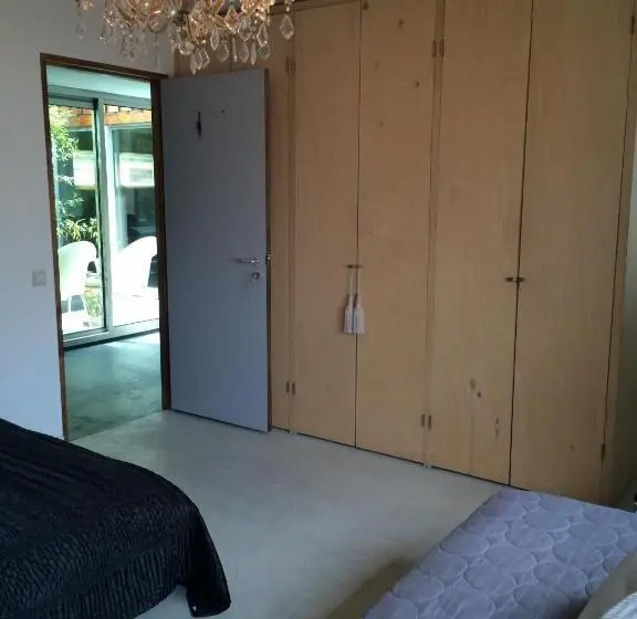 コンフォートトリプルルーム, B&b Habitat