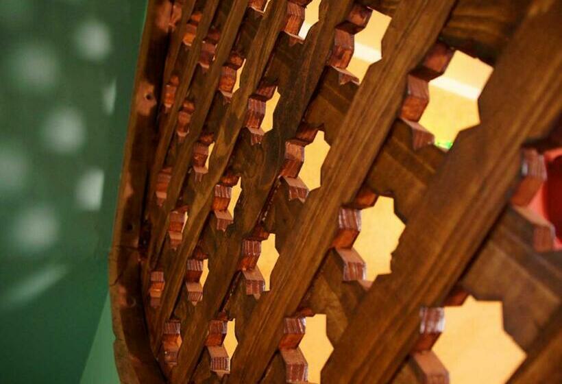 标准间, Boat  Opoe Sientje