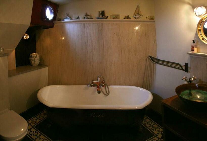 古典房间, Boat  Opoe Sientje