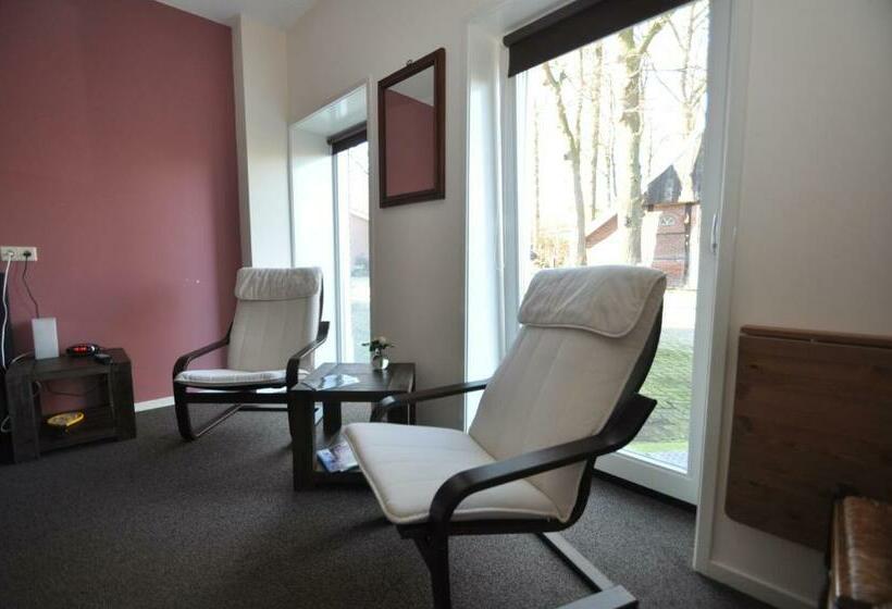 标准间, Erve Höwerboer