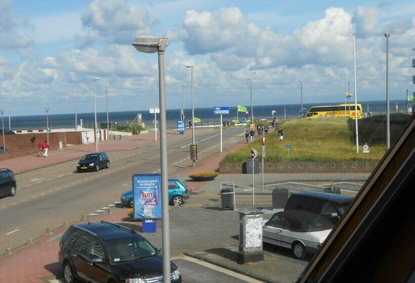 オーシャンビュースタンダードルーム, Pension Sissi