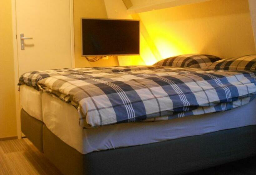 スタンダードルーム, Pension Sissi