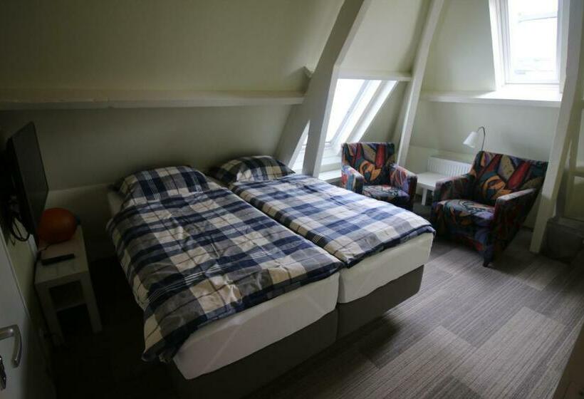 スタンダードルーム, Pension Sissi