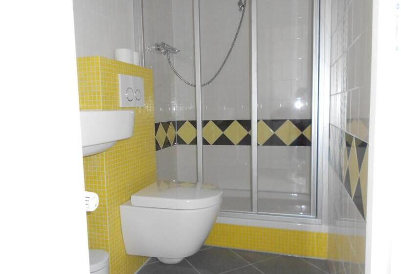 ベーシックルーム, Pension Sissi