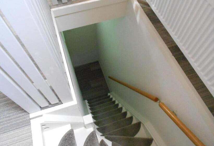 ペントハウスルーム, Pension Sissi