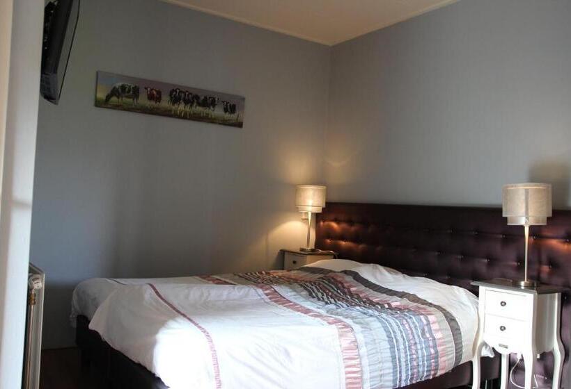 חדר סטנדרט, T Rond Bargie