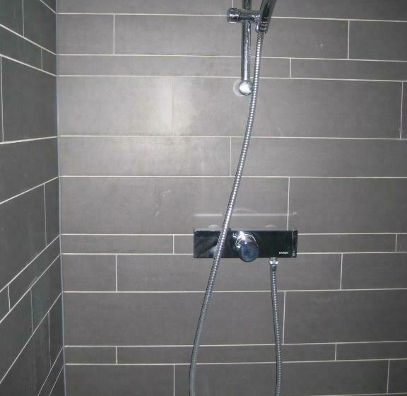 غرفة قياسية رباعية, Zeeland Aan Zee