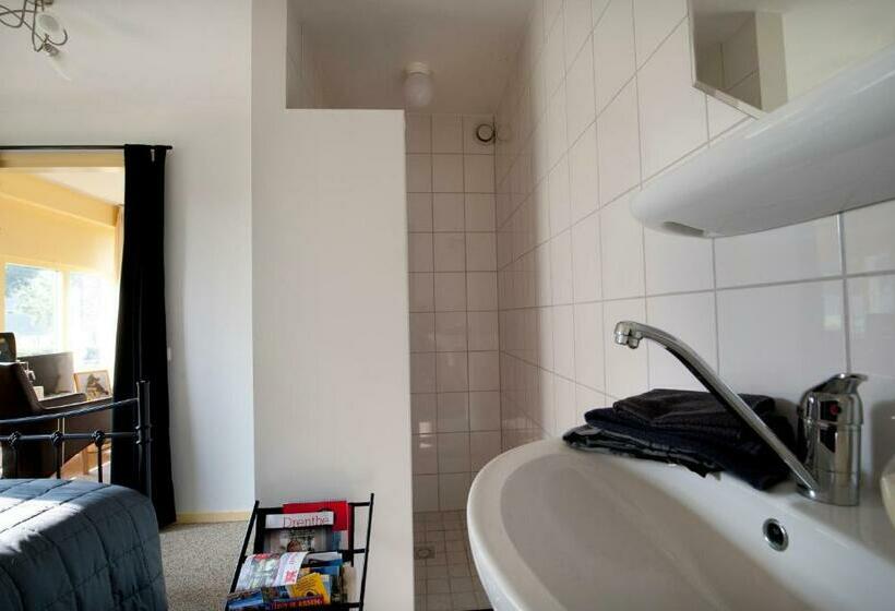 غرفة قياسية, Bed & Breakfast  Op 7