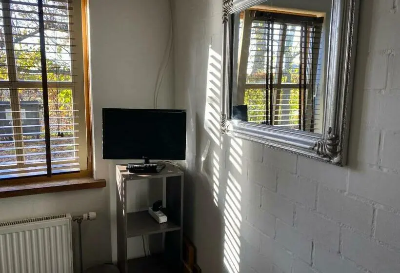Standard Yhden Hengen Huone, Hostel Kersenhof