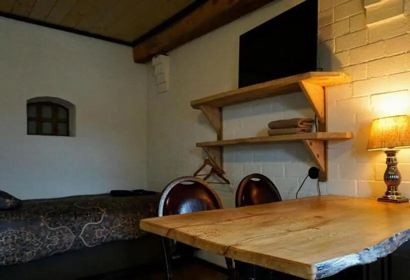 Standard-studio, Hostel Kersenhof