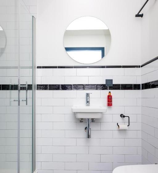 シングルデラックスルーム, Brasserie Smits