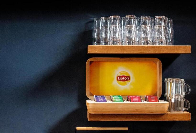 スタンダードシングルルーム, Brasserie Smits