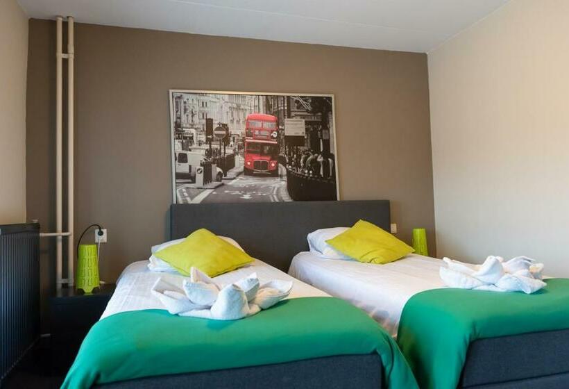 اتاق استاندارد, En Grand Café De Pauw