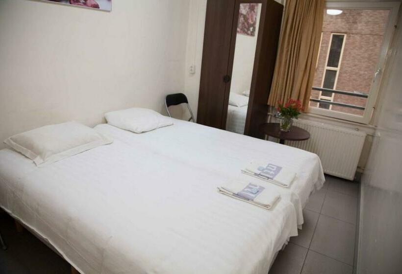 エコノミールーム, Jimmy