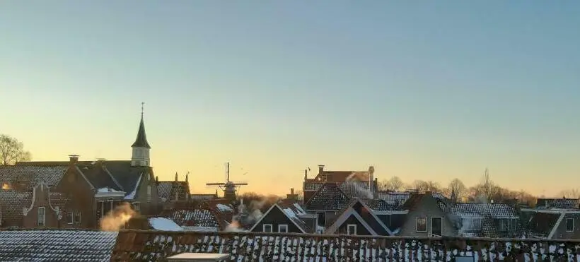 Standard Yhden Hengen Huone, Stedswal
