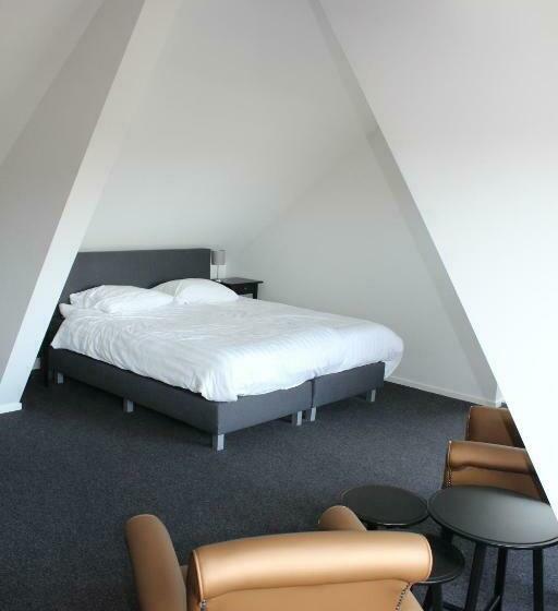 סוויטה משפחתית, 1851