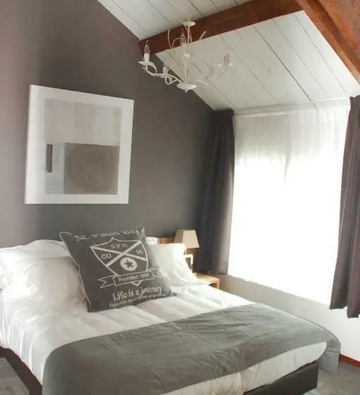 Standard Room, Restaurant De Engel