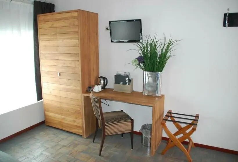 Standard Room, Restaurant De Engel