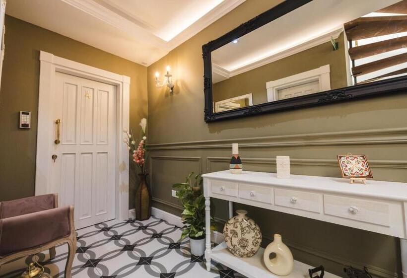 اتاق لوکس, Iż żebbuġa Boutique Suites